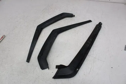 08-10 POLARIS RZR 800 LOWER LEFT RIGHT SIDE FENDER FLAIR TRIM SET (READ)