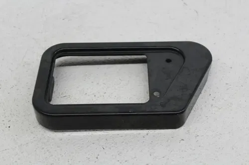 02-03 KAWASAKI VULCAN 1500 VN1500P MEAN STREAK OVERFLOW BOTTLE COVER TRIM PANEL