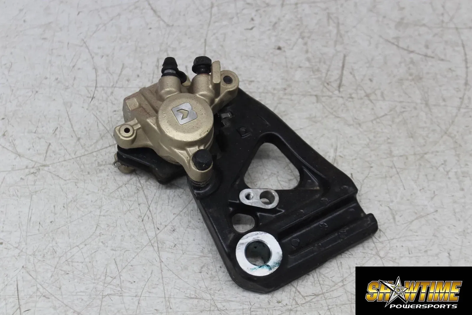 22-23 ROYAL ENFIELD SCRAM 411 REAR BACK BRAKE CALIPER W MOUNT BRACKET