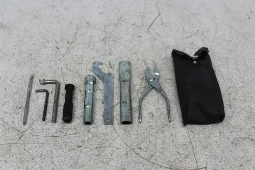 2007 YAMAHA V STAR 650 XVS650A CLASSIC STOCK TOOLS OEM TOOL BAG KIT SET