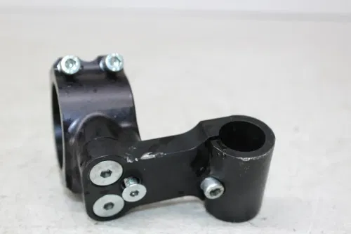 2009 Triumph Street Triple R HANDLEBAR RISERS