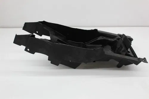 01-07 SUZUKI HAYABUSA REAR BACK UNDERTAIL UNDER TAIL BATTERY TRAY (SEE DESCP)