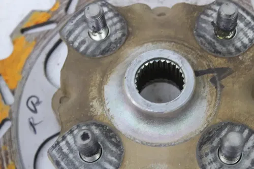 17 YAMAHA YXZ1000R SS EPS REAR BACK WHEEL RIGHT HUB ROTOR