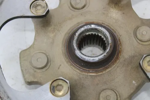 17 YAMAHA YXZ1000R SS EPS REAR BACK WHEEL RIGHT HUB ROTOR