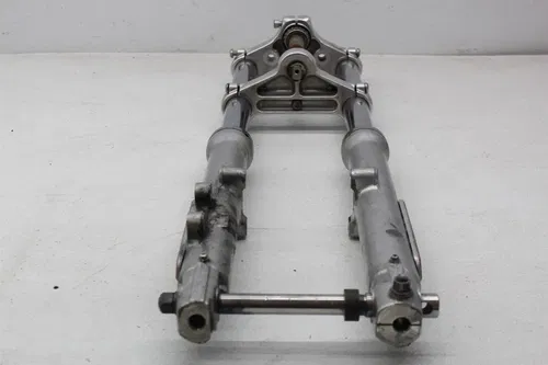 04-06 HARLEY DAVIDSON SPORTSTER XL883 883C FRONT FORKS SUSPENSION TRIPLE TREE