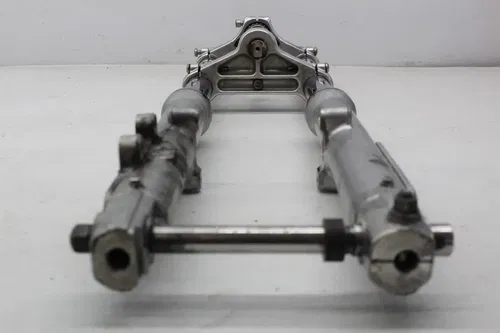 04-06 HARLEY DAVIDSON SPORTSTER XL883 883C FRONT FORKS SUSPENSION TRIPLE TREE