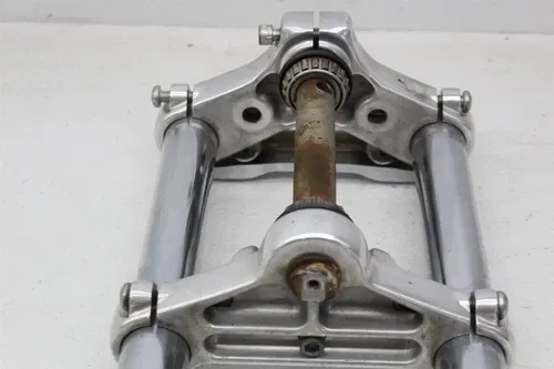 04-06 HARLEY DAVIDSON SPORTSTER XL883 883C FRONT FORKS SUSPENSION TRIPLE TREE