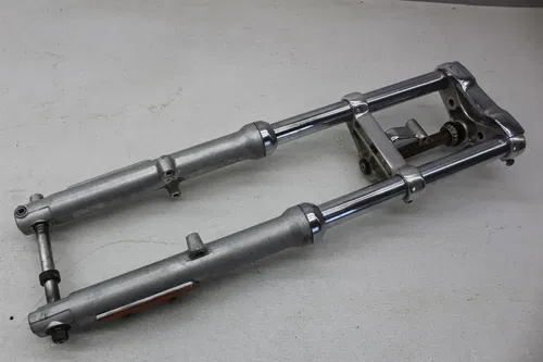 04-06 HARLEY DAVIDSON SPORTSTER XL883 883C FRONT FORKS SUSPENSION TRIPLE TREE