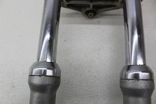 04-06 HARLEY DAVIDSON SPORTSTER XL883 883C FRONT FORKS SUSPENSION TRIPLE TREE