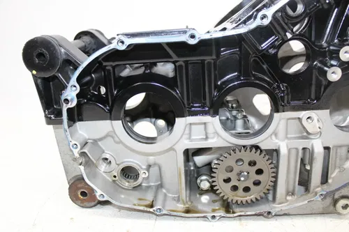2007 SUZUKI BOULEVARD M109R ENGINE MOTOR CRANKCASE CRANK CASES BLOCK