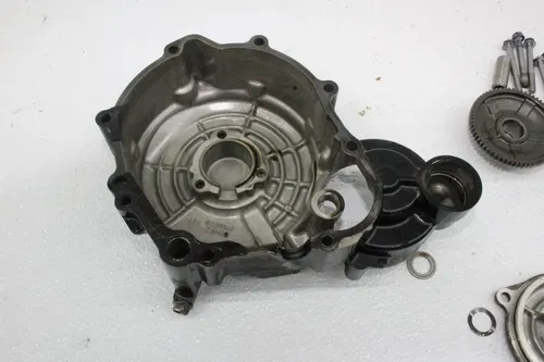 11-25 SUZUKI GSXR750 STATOR MAGNETO ALTERNATOR GENERATOR COVER