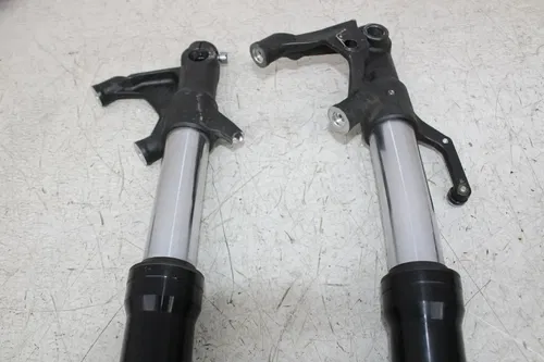 22-24 YAMAHA YZF R7 FRONT FORKS SHOCK SUSPENSION SET PAIR (SEE DESCP)