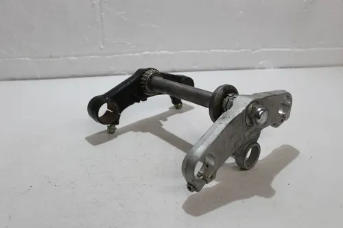 1991 YAMAHA FZR600R FRONT UPPER LOWER FORKS CLAMP TRIPLE TREE STEM