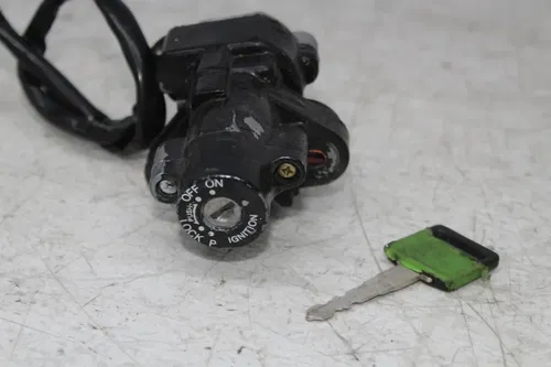 03-06 SUZUKI SV650 IGNITION LOCK W KEY SET