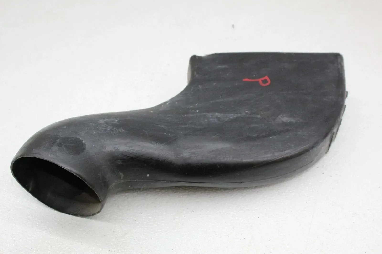 99-01 FERRARI 456 M RIGHT SIDE AIR INTAKE DUCT