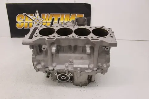 21-23 KAWASAKI NINJA ZX10R ENGINE MOTOR CRANKCASE CRANK CASES BLOCK