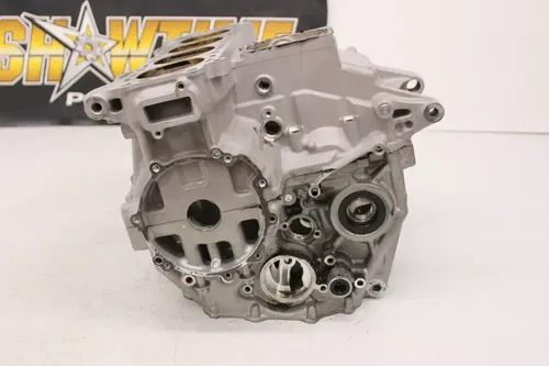 21-23 KAWASAKI NINJA ZX10R ENGINE MOTOR CRANKCASE CRANK CASES BLOCK