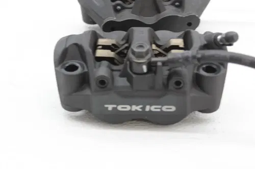 12-16 HONDA CBR1000RR RIGHT LEFT FRONT BRAKE CALIPER SET PAIR CALIPERS