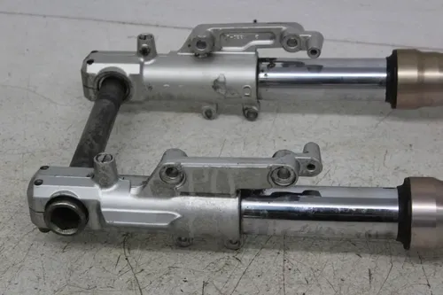 02-05 KAWASAKI NINJA ZX12R FRONT END FORKS TRIPLE TREE CLAMP FORK TUBES (READ)
