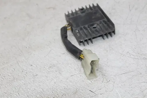 98-99 KAWASAKI NINJA ZX9R RECTIFIER VOLTAGE REGULATOR