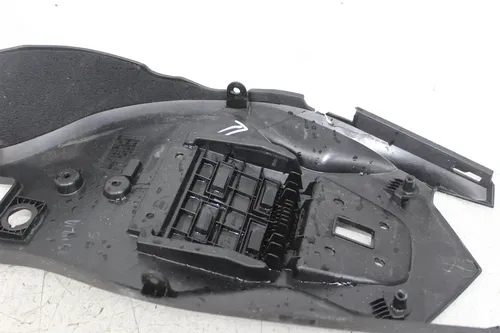 17 KAWASAKI BR125 Z125 REAR BACK FENDER MUD GUARD UNDERTAIL