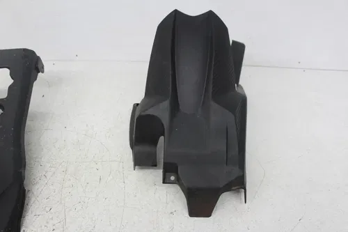 17 KAWASAKI BR125 Z125 REAR BACK FENDER MUD GUARD UNDERTAIL