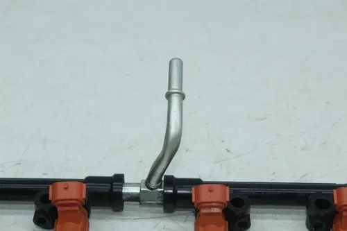 19-25 KAWASAKI ZX6R 636 GAS FUEL INJECTORS RAIL (SEE DESCP)