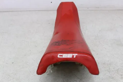 83 YAMAHA YZ125 SEAT SADDLE (SEE DESCP)