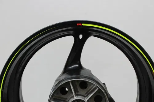 11-21 SUZUKI GSXR600 REAR WHEEL BACK RIM BENT