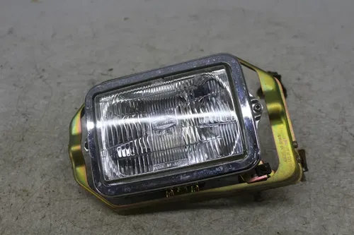 83-85 YAMAHA VENTURE ROYALE XVZ1200D SINGLE HEADLIGHT HEAD LAMP LIGHT