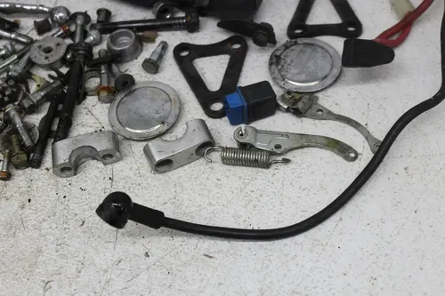 85-86 YAMAHA MAXIM 700 XJ700 PARTS AND HARDWARE NUTS BOLTS
