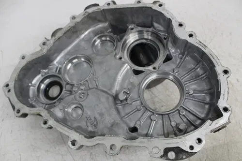 14 POLARIS RZR 4 XP 1000 ENGINE MOTOR TRANSMISSION HOUSING
