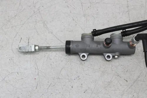 24 CF-MOTO UFORCE 600 BRAKE MASTER CYLINDER RESERVOIR