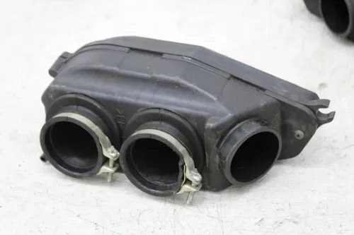 99-13 YAMAHA ROYAL STAR XVZ1300TF VENTURE AIRBOX AIR INTAKE FILTER BOX TUBES