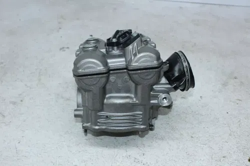 2003 SUZUKI SV1000S ENGINE REAR  TOP END CYLINDER HEAD