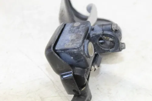 06 KAWASAKI BRUTE FORCE 650 FRONT BRAKE MASTER CYLINDER LEVER HAND GUARD