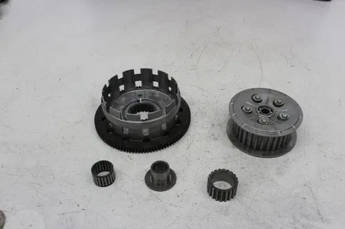95-17 TRIUMPH THUNDERBIRD 2-TONE ABS COMPLETE CLUTCH BASKET HUBB