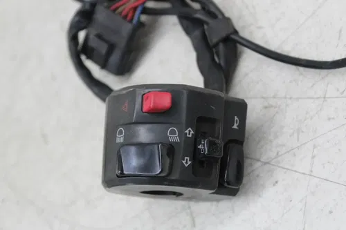 07-09 DUCATI MULTISTRADA 1100 S LEFT RIGHT LIGHT SIGNAL THROTTLE START SWITCHES