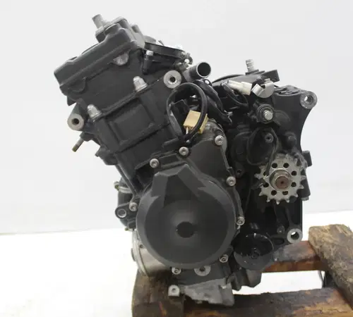 08-16 YAMAHA YZF R6 ENGINE MOTOR CYLINDER HEAD CASES CRANK *STRONG RUNNER*