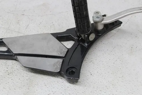 1992 KAWASAKI ZEPHYR 750 ZR750C LEFT REARSET REAR SET FOOT PEG W SHIFTER