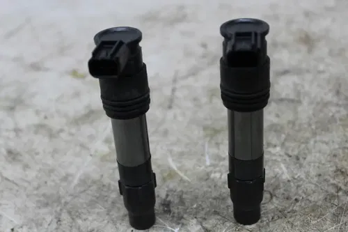 17-20 KAWASAKI NINJA 650 IGNITION COILS COIL SPARK PLUG CAPS