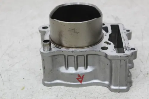 07-09 SUZUKI SV650 REAR ENGINE MOTOR CYLINDER JUG BLOCK W/ PISTON (SEE DESCP)