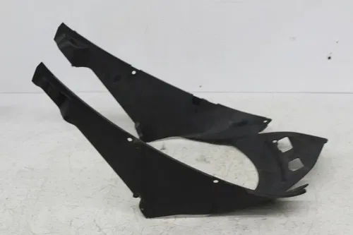 08-12 KAWASAKI NINJA 250R EX250J LOWER BOTTOM BELLY FAIRING COWL (SMALL CRACK)