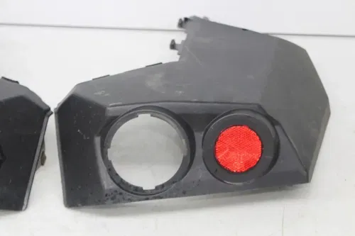 16 Can-am Commander 800r Xt rear back tail brake light Cover Panel Trim set