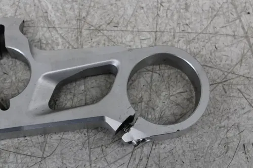 21 DUCATI PANIGALE V2 FORKS UPPER TRIPLE TREE CLAMP