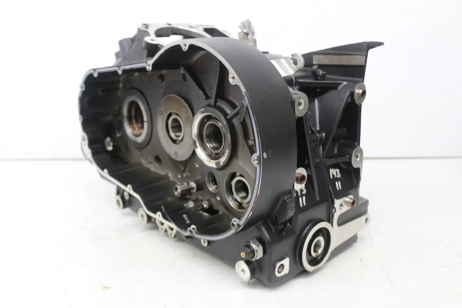 11-17 VICTORY HIGH BALL ENGINE MOTOR CRANKCASE CRANK CASES BLOCK