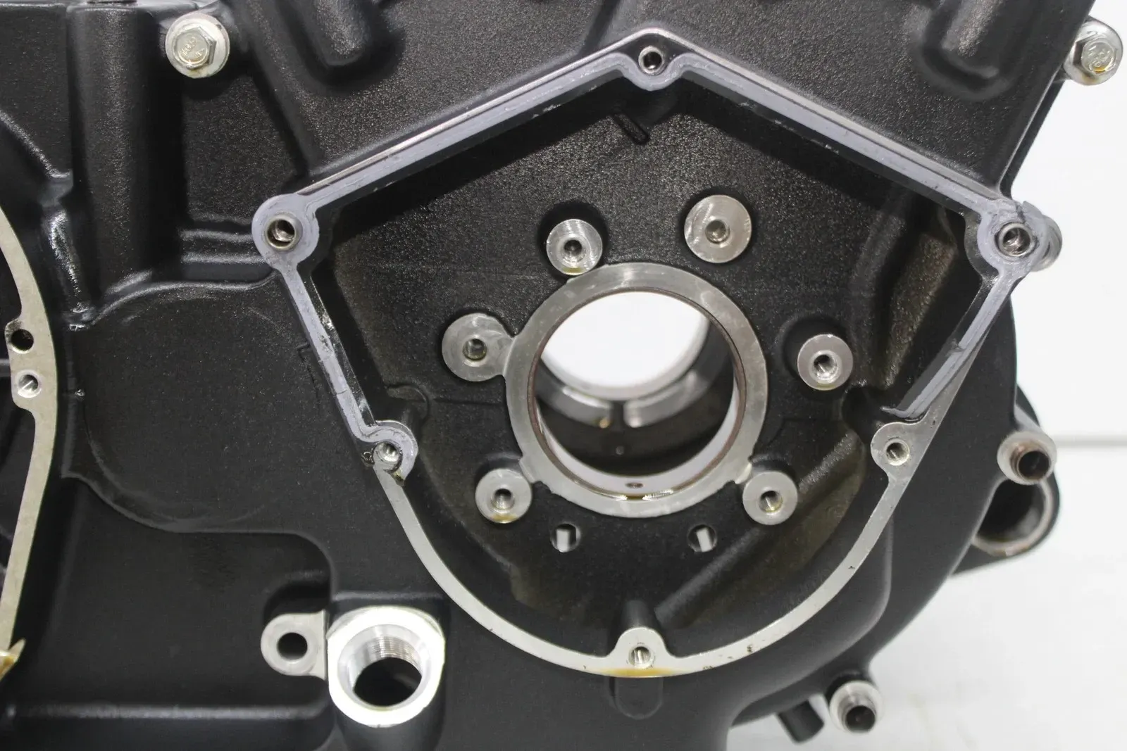 11-17 VICTORY HIGH BALL ENGINE MOTOR CRANKCASE CRANK CASES BLOCK