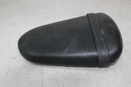 06-07 SUZUKI GSXR750 GSXR 750 REAR BACK PASSENGER TANDEM SEAT PAD SADDLE PILLION