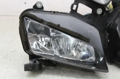 04-05 HONDA CBR1000RR FRONT HEADLIGHT HEAD LIGHT LAMP (SEE DESCP)