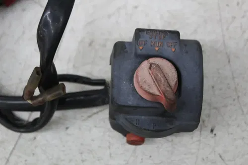 80-83 HONDA GOLDWING 1100 GL1100 LEFT RIGHT CONTROL SWITCH SWITCHES ON OFF TURN